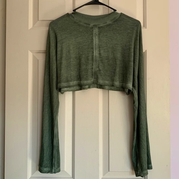 Lululemon Calm Calling Cropped Long Sleeve Shirt Size 2 NWOT - Picture 1 of 4